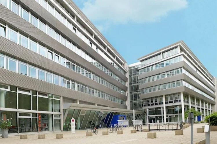 Theodor-Heuss-Anlage 68165 Mannheim